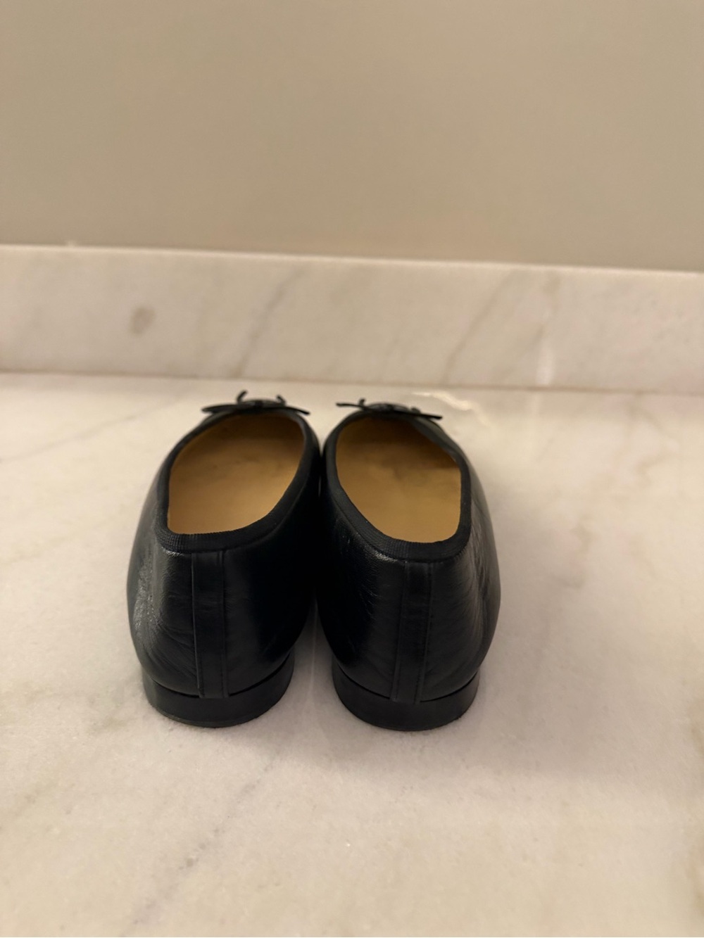 CHANEL Black Leather Ballet Flats with Patent Cap Toe and Bow - Picture 7 of 11